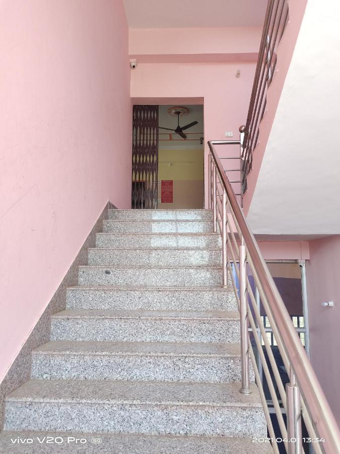 Hotel Purnima Palace Fatehpur  エクステリア 写真