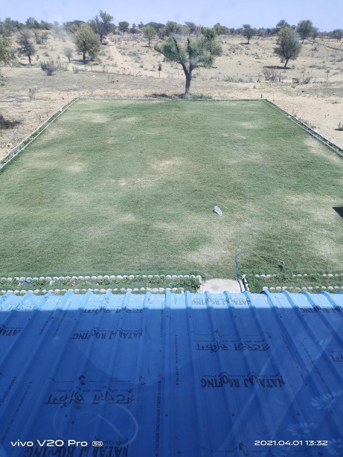 Hotel Purnima Palace Fatehpur  エクステリア 写真